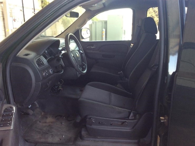 2014-chevrolet-tahoe-image-9