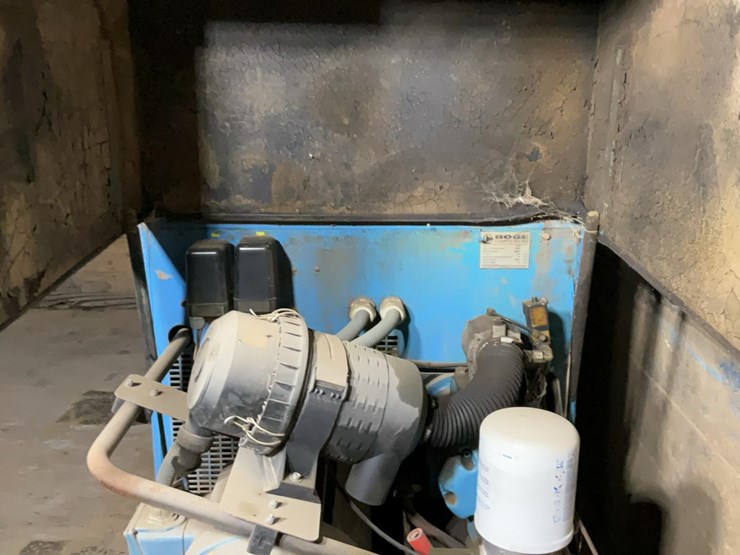 #190-•-boge-air-compressor-image-5