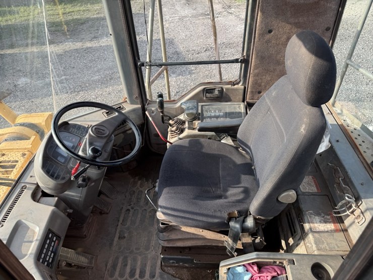 komatsu-wa600-image-77