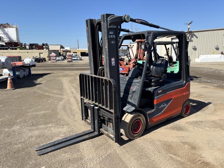 2016-linde-e25pl-forklift-image-1