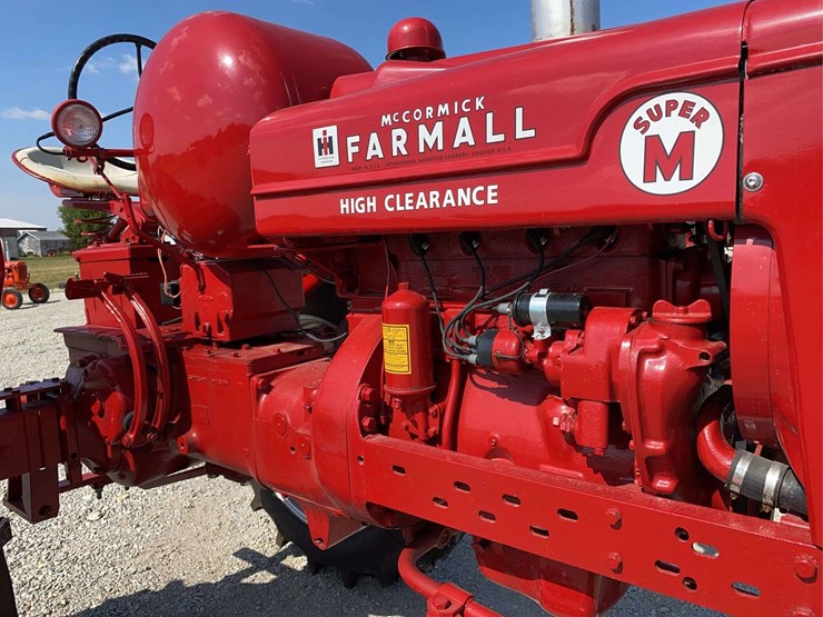 farmall-super-m-high-clearance-lp-image-13