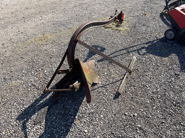 #6633-•-vintage-plow-image-2
