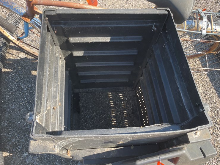 #6641-•-compost-bin-image-23