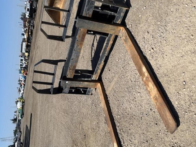 2022-bobcat-s850-image-12
