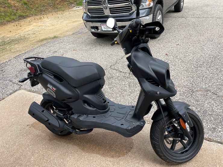 #1036-•-rough-house-50-sport-scooter-image-7