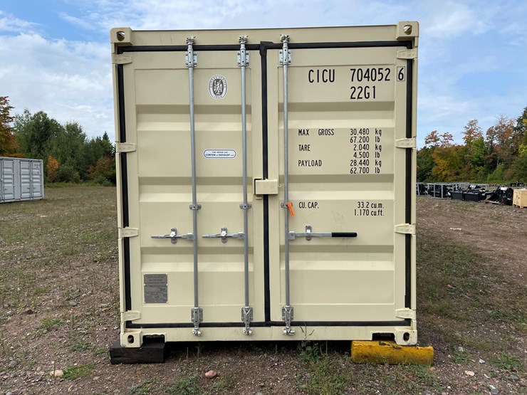 #8110-•-20'-standard-height-shipping-container-image-1