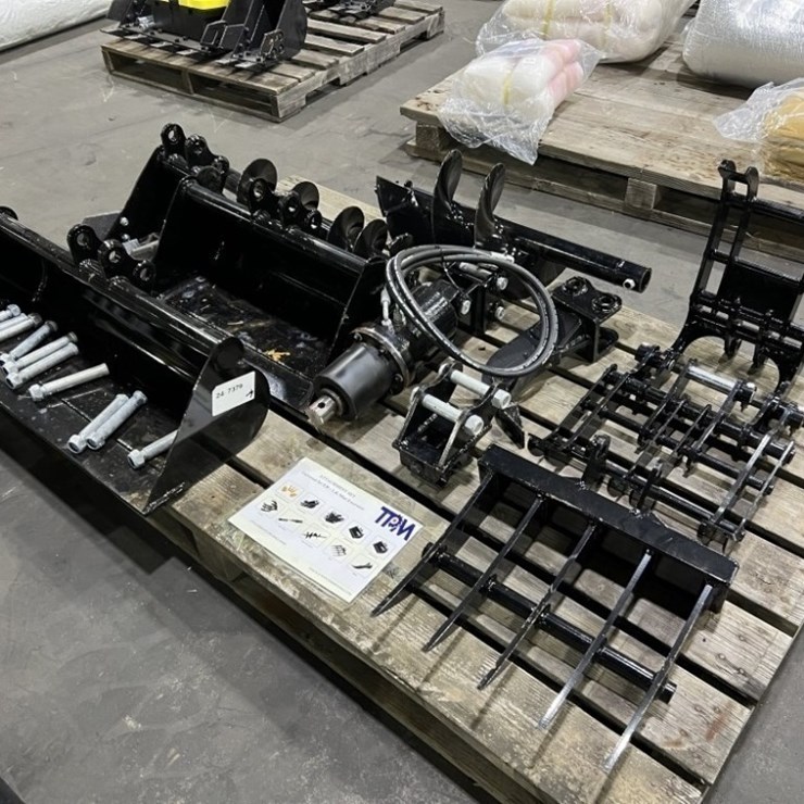 2025 TPM 10pc Mini Excavator Attachment Kit