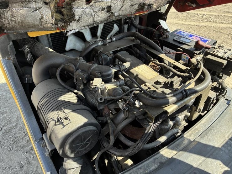 2004-komatsu-c30axps-forklift-image-12