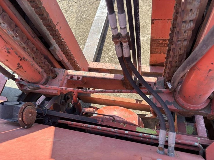 clark-gph75-forklift-image-13