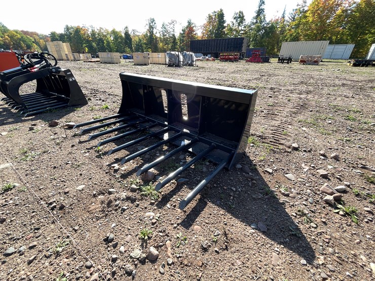 #8244-•-wolverine-skid-steer-x-treme-manure-forks-image-1