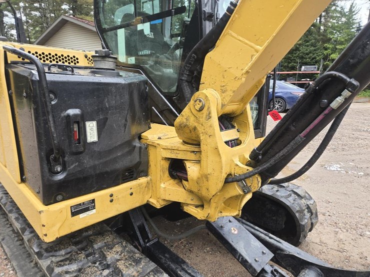 2020-caterpillar-306cr-image-9