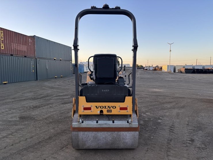 2018-volvo-dd25b-image-8