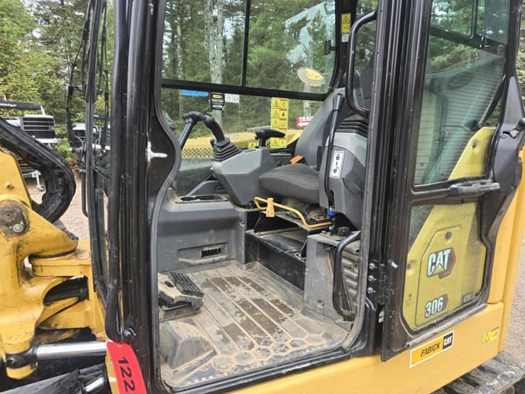 2020-caterpillar-306cr-image-64