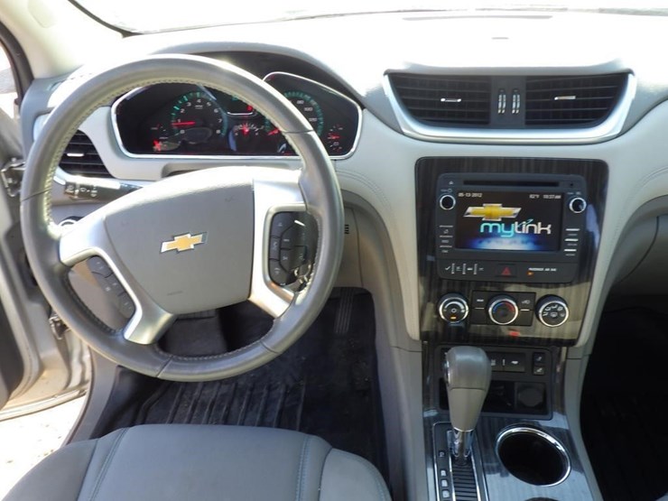 2014-chevrolet-traverse-image-9