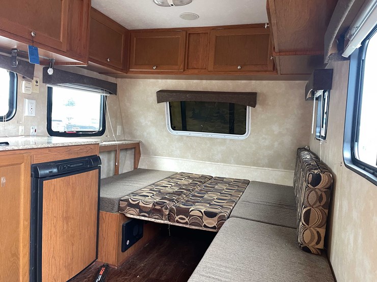 #1976-•-2012-coachman-camper-(no-title)-image-42
