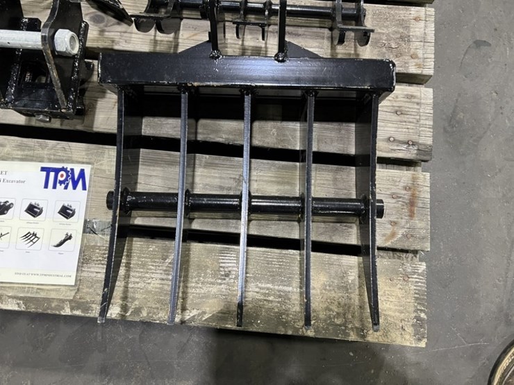 2025-tpm-10pc-mini-excavator-attachment-kit-image-5