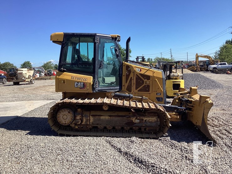 2020-caterpillar-d3-lgp-image-5