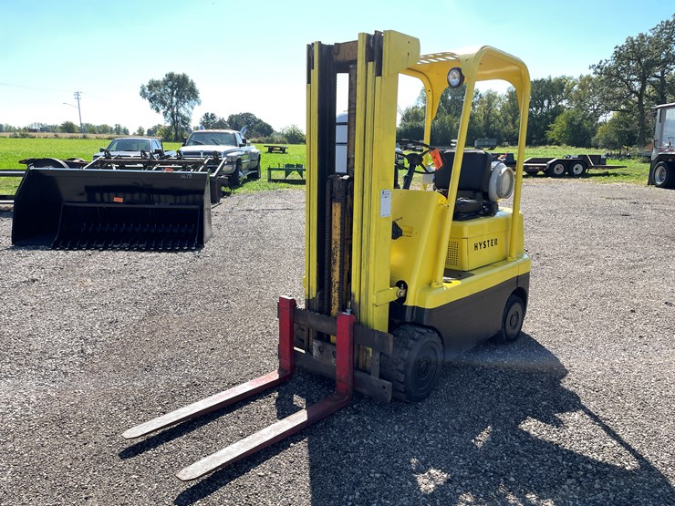 #1039-•-hyster-lp-forklift-image-1