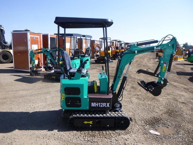 2025-agt-mh12rx-hydraulic-excavator-image-7