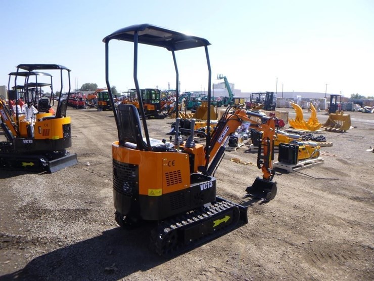 2025-vicsec-vc13-hydraulic-excavator-image-3