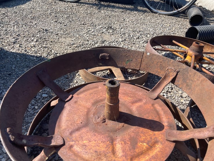 #6639-•-(4)-iron-wheels-image-17