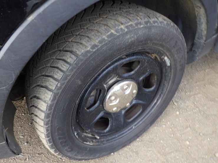 2013-ford-explorer-image-13
