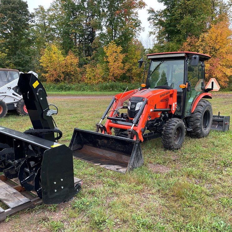#8065 • 2024 Bad Boy 4035CH 4wd Tractor With Front Mount Berco 66" Snowblower