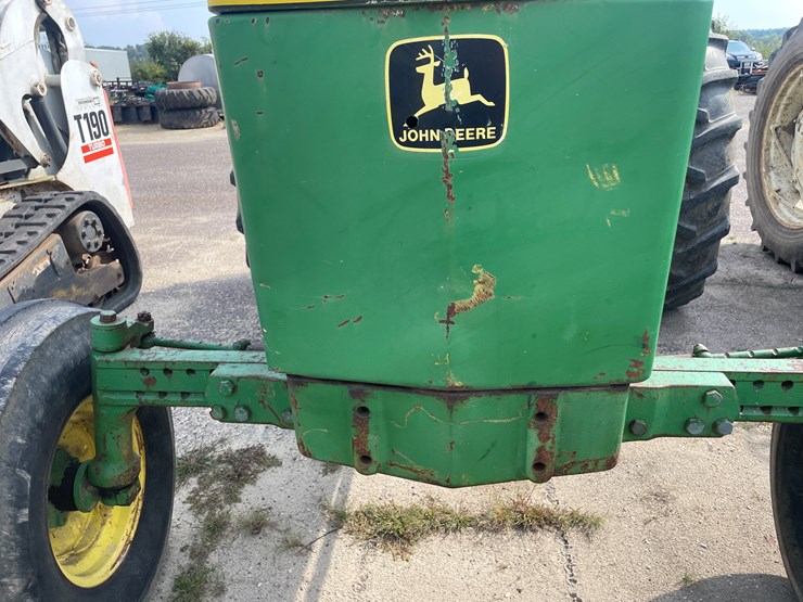 john-deere-2840-image-21