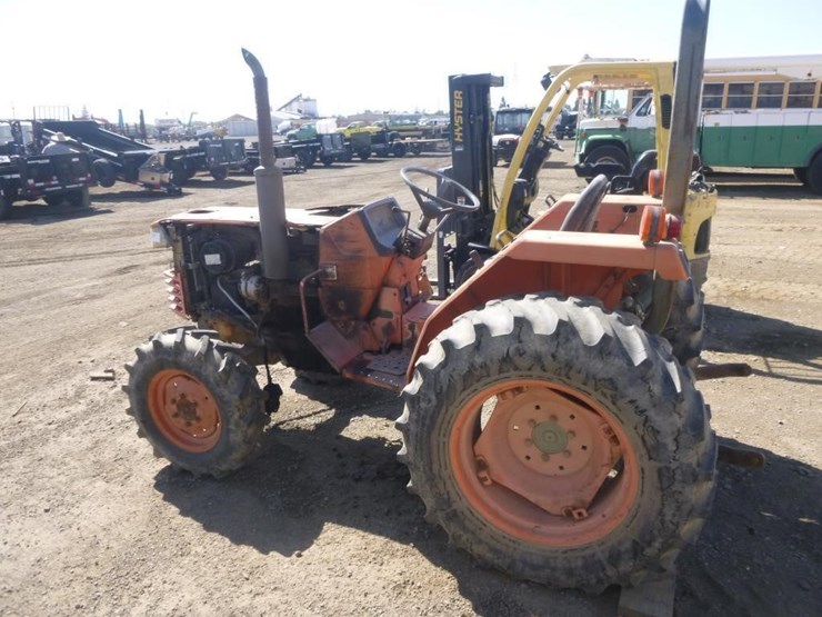 kubota-l2850d-image-5