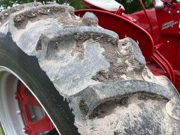 farmall-450-image-49