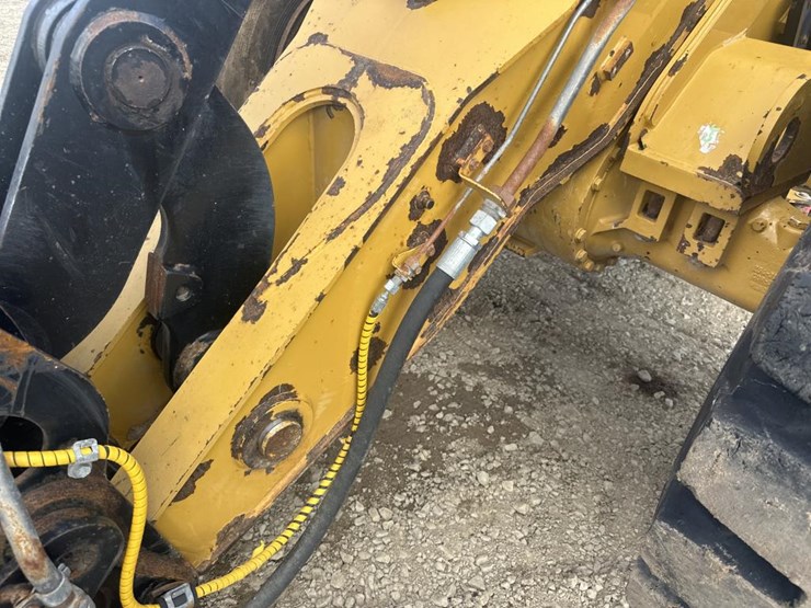 caterpillar-930h-image-25