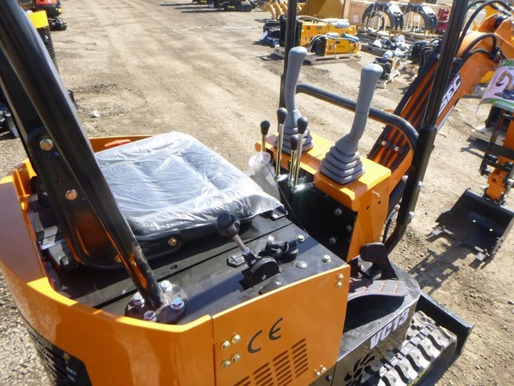 2025-vicsec-vc13-hydraulic-excavator-image-22