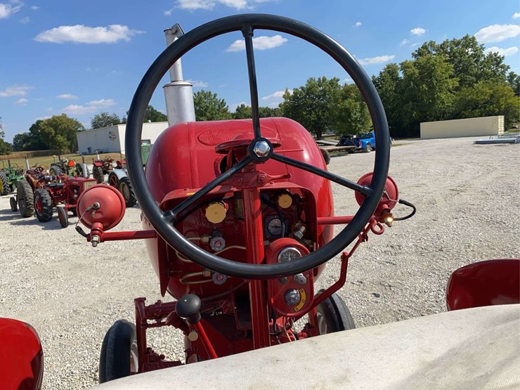farmall-super-m-high-clearance-lp-image-31