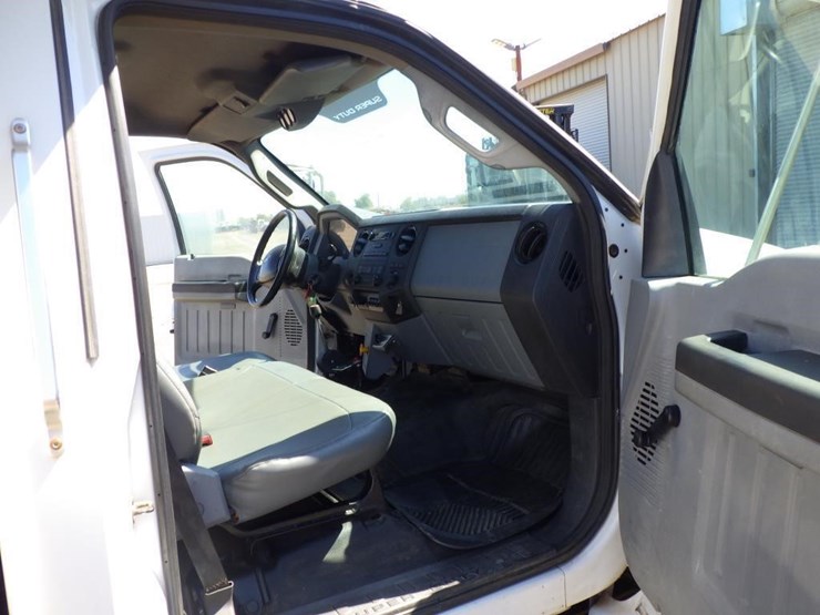 2013-ford-f650-image-7