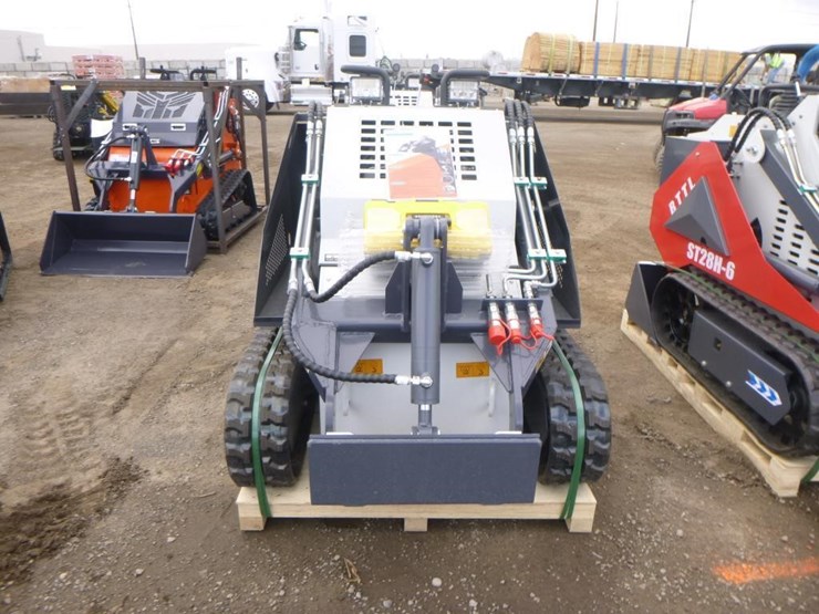 bttl-stm25-6-skid-steer-track-loader-image-5