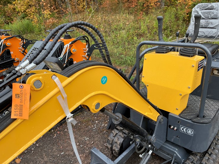 #8159-•-unused-hydraulic-mini-excavator-image-9
