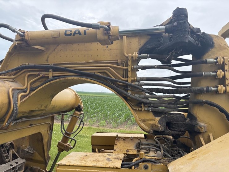 caterpillar-613b-image-15
