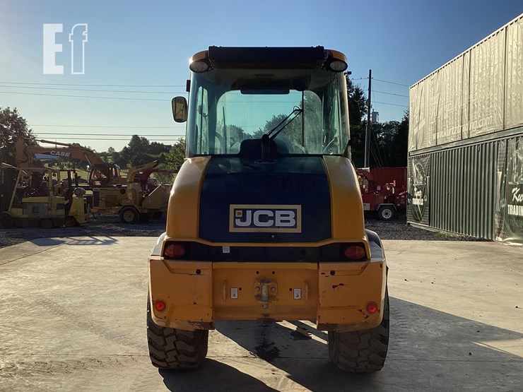 2018-jcb-409-image-3