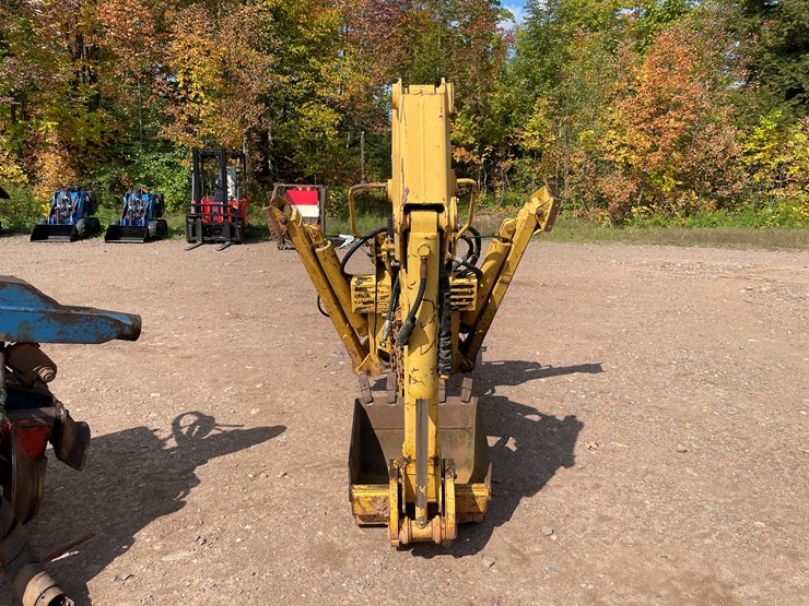 #8203-•-vermeer-b930-backhoe-attachment-image-4