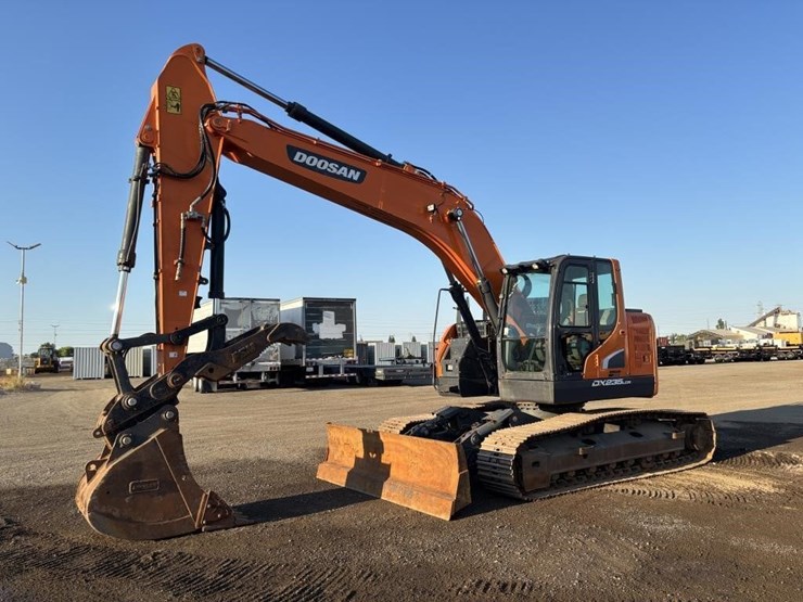 2022-doosan-dx235-lcr-5-image-1