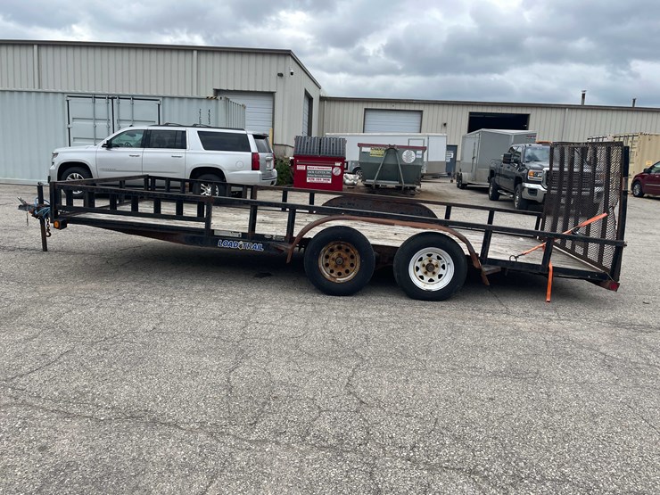 #1974-•-2015-load-trail-18'-trailer-(has-wi-title)-image-8
