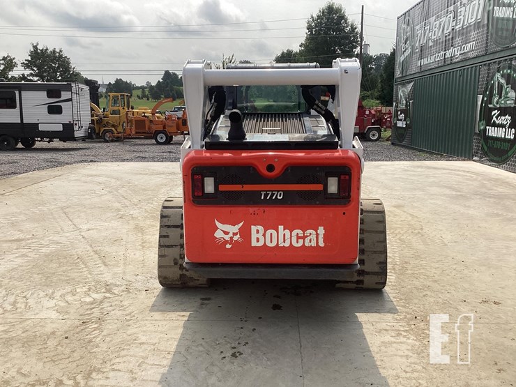 2022-bobcat-t770-image-3