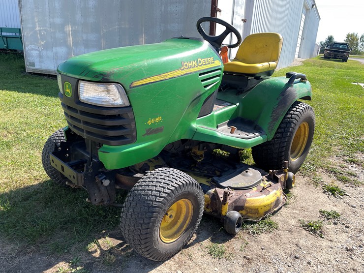 john-deere-x465-image-1