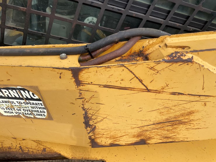 2002-caterpillar-257-image-14