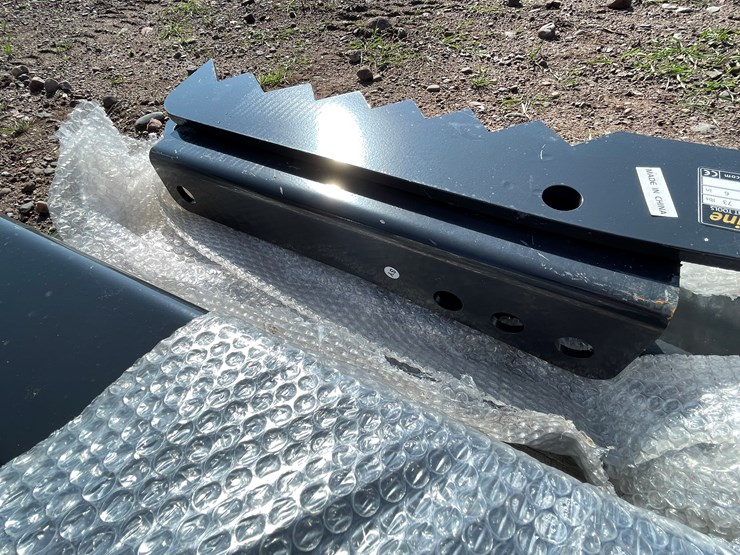 #8248-•-wolverine-vevor-32"-hydraulic-backhoe-excavator-thumb-image-4