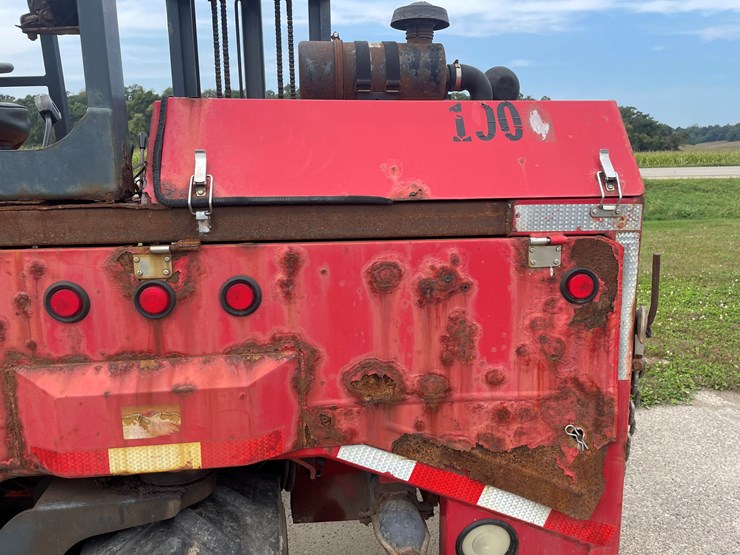 #1020-•-2002-moffett-piggy-back-forklift-image-7