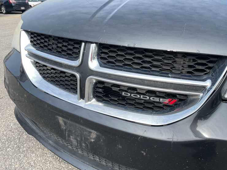 2012-dodge-caravan-image-9