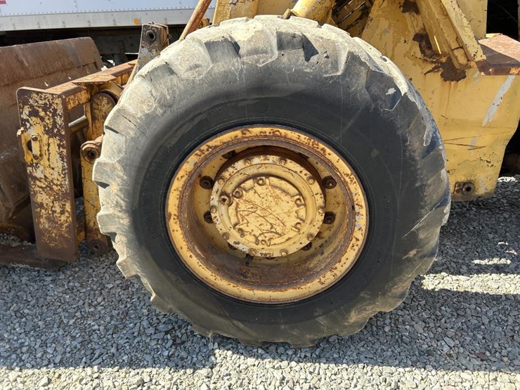 caterpillar-930-image-64