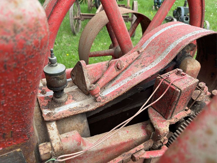 8hp-associated-image-18