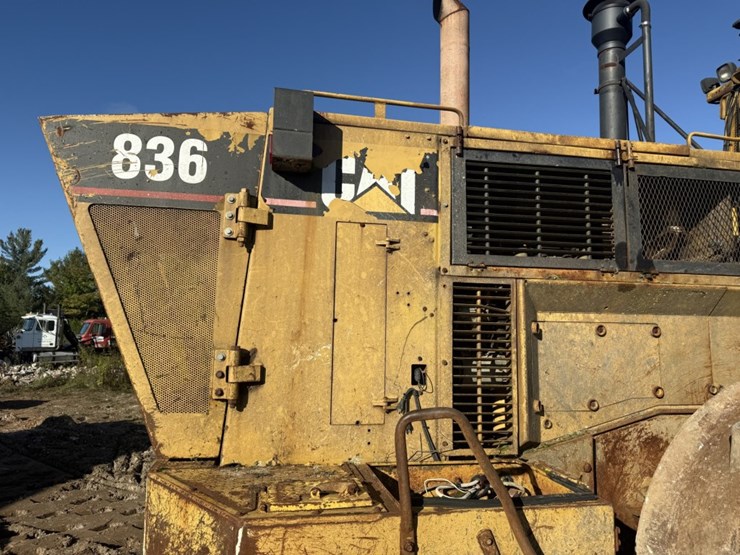caterpillar-836-image-40